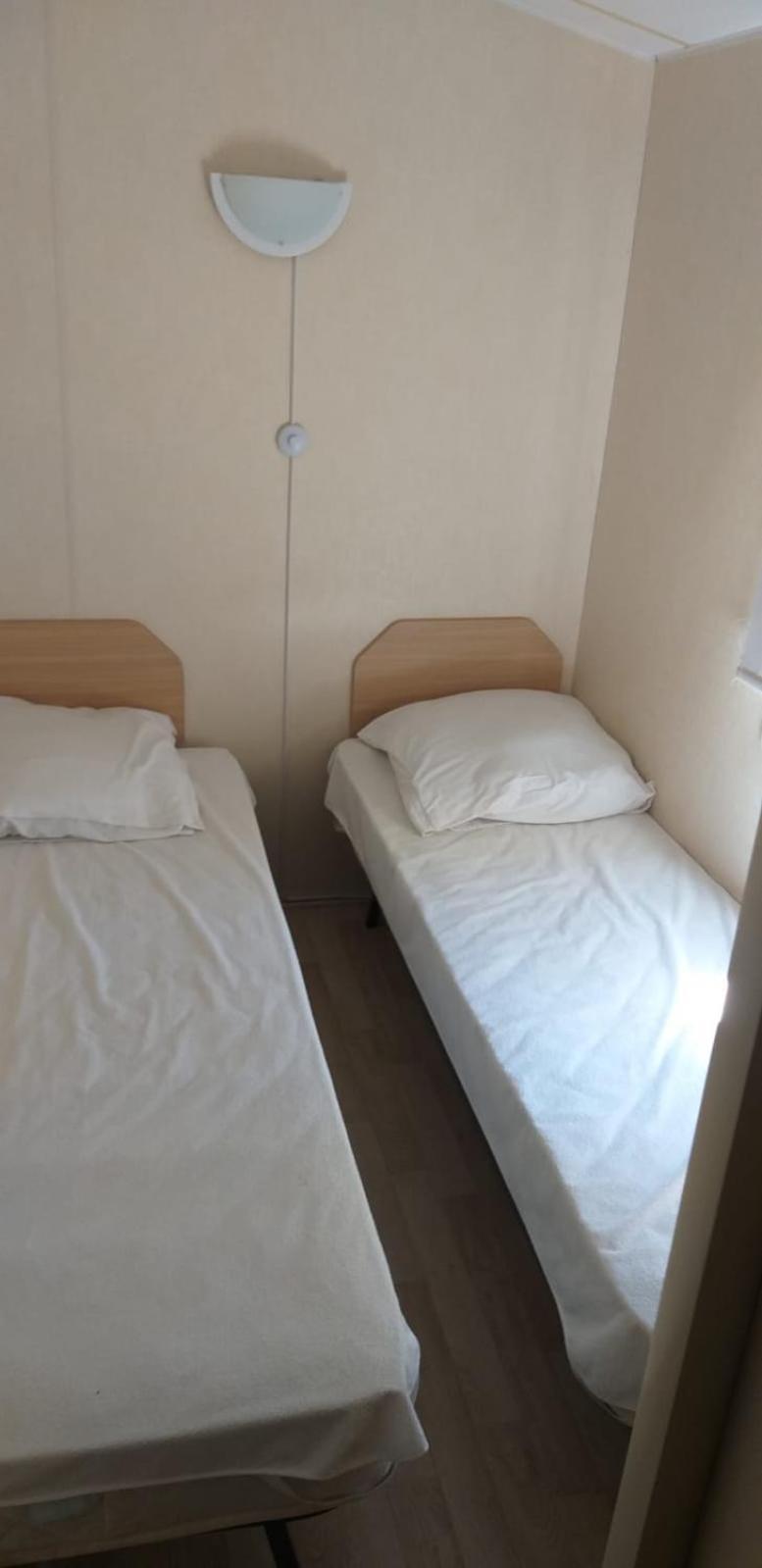 Mobile Home For You Les Rives De 孔德里约 外观 照片